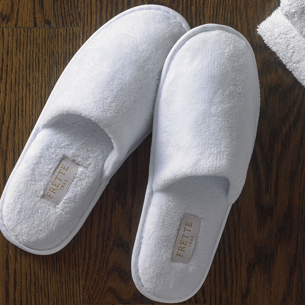 FRETTE 1860 FOR ST. REGIS GUEST SLIPPERS